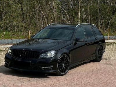 Gebraucht Mercedes C63 AMG AMG 170 PS (125 kW) 2011 Schwarz Kombi