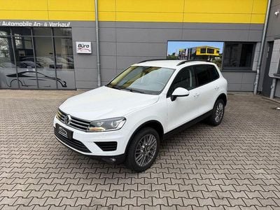 Gebraucht VW Touareg Terrain Tech 262 PS (192 kW) 2017 Pure white SUV