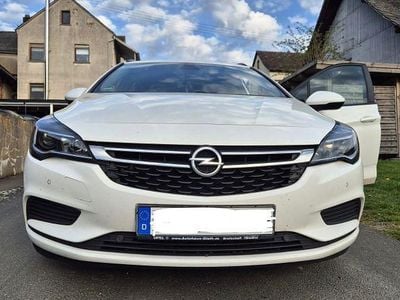 Second-hand Opel Astra 150 CP (110 kW) 2019 Alb Break