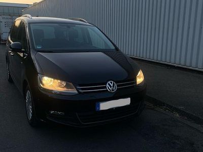 Gebraucht VW Sharan Comfortline 177 PS (130 kW) 2014 Schwarz Van / Kleinbus