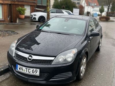 Opel Astra GTC