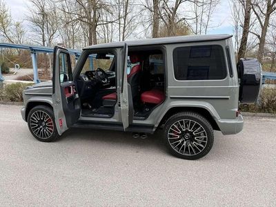 Neu Mercedes G63 AMG AMG 585 PS (430 kW) 2026 Grau SUV