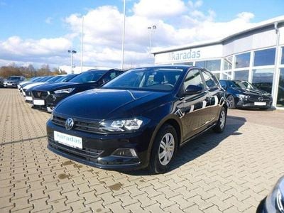 Gebraucht VW Polo Trendline 80 PS (58 kW) 2020 Deep black Kleinwagen