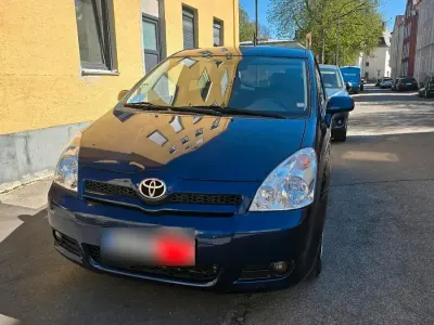 Gebraucht Toyota Corolla Verso 177 PS (130 kW) 2006 Blau Van / Kleinbus