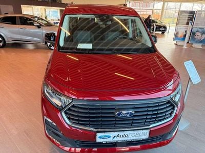 Neu Ford Tourneo Connect Titanium 122 PS (89 kW) 2026 Maple red metallic Van / Kleinbus