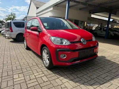 Gebraucht VW up! high up! 90 PS (66 kW) 2018 Rot Kleinwagen