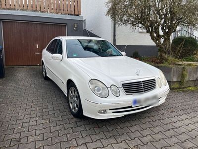 gebraucht Mercedes E320 AVANTGARDE