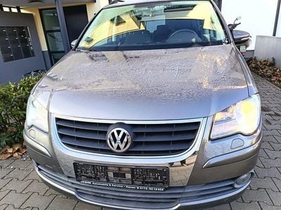 Gebraucht VW Touran Trendline 140 PS (102 kW) 2010 Beige Van / Kleinbus