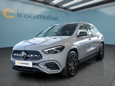 Usata Mercedes GLA200 163 CV (119 kW) 2026 Grigio SUV