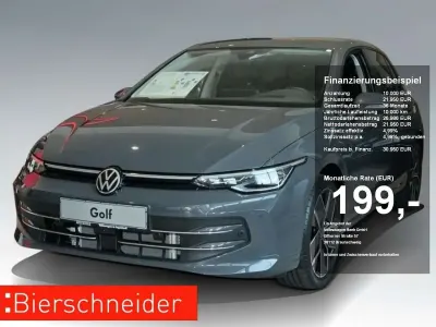 Nowe VW Golf VIII Style 150 KM (110 kW) 2025 Niebieski Sedan/Limuzyna