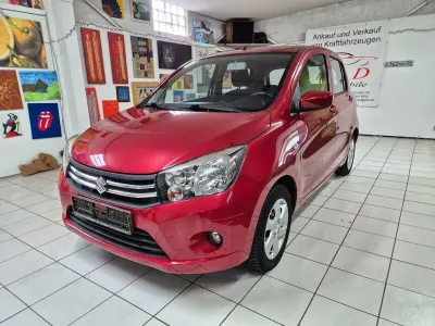 Gebraucht Suzuki Celerio 68 PS (50 kW) 2015 Rot Kleinwagen