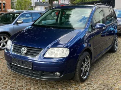 Gebraucht VW Touran Trendline 150 PS (110 kW) 2005 Blau Van / Kleinbus