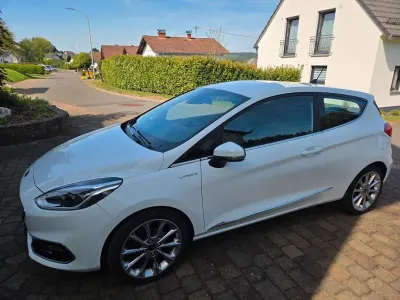 Usata Ford Fiesta Vignale 140 CV (102 kW) 2019 Bianco Utilitaria