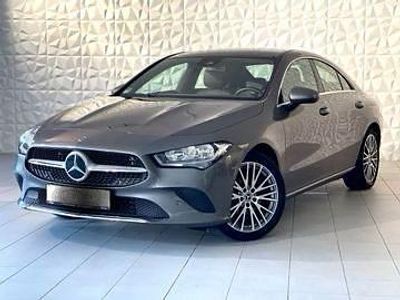Mercedes CLA200