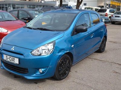 Second-hand Mitsubishi Space Star Diamant Edition 71 CP (52 kW) 2015 Albastru Berlinǎ