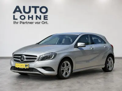 Gebraucht Mercedes A180 122 PS (89 kW) 2013 Silber Kleinwagen