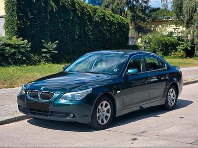 BMW 523