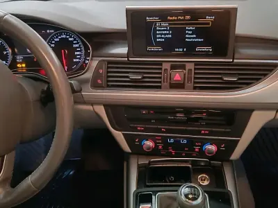 Gebraucht Audi A6 180 PS (132 kW) 2014 Blau Limousine
