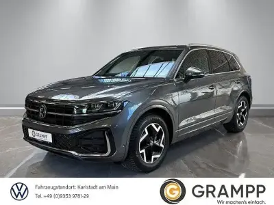 Gebraucht VW Touareg R-line 231 PS (169 kW) 2025 Grau SUV