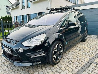 Schwarz Gebraucht 2011 Ford S-MAX ST-Line Van / Kleinbus | 5.900 € (Fairer Preis)