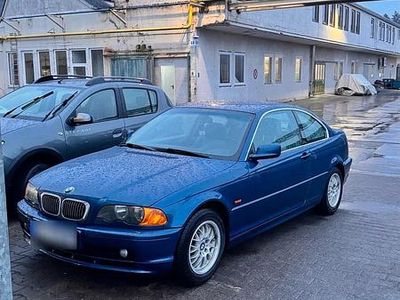 Gebraucht BMW 320 150 PS (110 kW) 1999 Blau Coupé