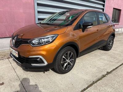 Gebraucht Renault Captur Life 90 PS (66 kW) 2017 Orange SUV