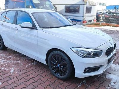 Weiß Gebraucht 2018 BMW 118 Advantage Kleinwagen | 13.800 € (Fairer Preis)