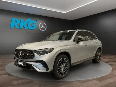 Gebraucht Mercedes GLC300 AMG 197 PS (144 kW) 2026 Silber SUV