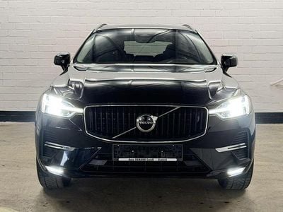 Black stone, solid / solid Gebraucht 2023 Volvo XC60 Core SUV | 29.600 € (Superpreis)
