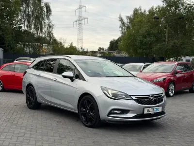 Gebraucht Opel Astra Dynamic 110 PS (80 kW) 2017 Silber Kombi