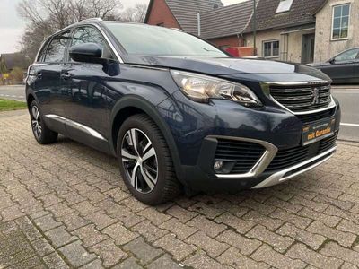 gebraucht Peugeot 5008 1.5 BLUE HDI Allure/1.HD/LEDER/KAMERA/7 SZ