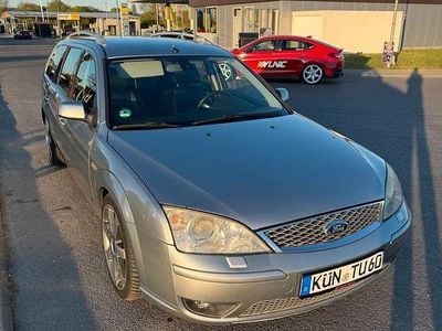 Second-hand Ford Mondeo Titanium 155 CP (114 kW) 2006 Argintiu Berlinǎ