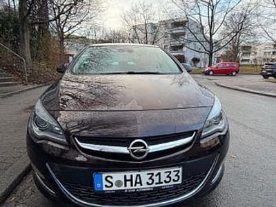 Gebraucht Opel Astra Selection 86 PS (63 kW) 2015 Limousine