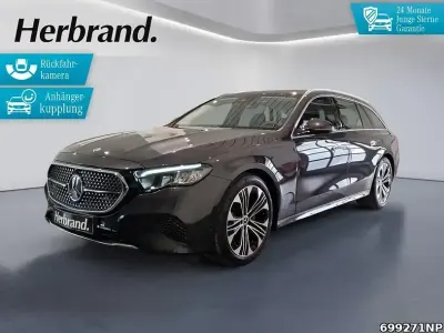 Gebraucht Mercedes E220 Avantgarde 197 PS (144 kW) 2025 Grau Limousine