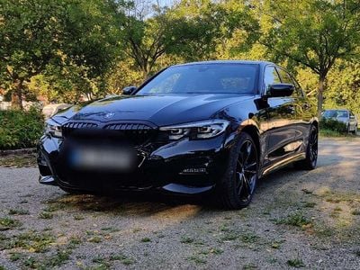 BMW 330e