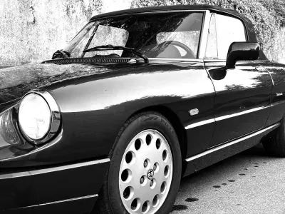 Gebraucht Alfa Romeo Spider 163 PS (119 kW) 1990 Rot Cabrio