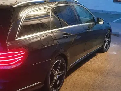 Gebraucht Mercedes 200 184 PS (135 kW) 2015 Schwarz Kombi