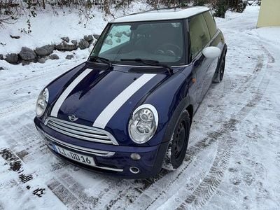 Violet Gebraucht 2005 Mini Cooper Kleinwagen | 3.900 € (Guter Preis)