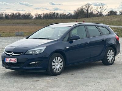 gebraucht Opel Astra Sports Tourer Edition-Ahk-Pdc-Navi-Euro6