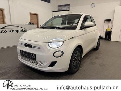 Gebraucht Fiat 500e Passion 86 kW (118 PS) 2021 Colore esterno (arktis weiß) Limousine