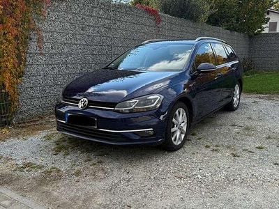 Blau Gebraucht 2017 VW Golf VII Highline Kombi | 13.900 € (Etwas zu teuer)
