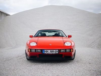 gebraucht Porsche 928 in Indischrot / Manuelles Schaltgetriebe