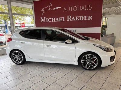 (hw2) deluxeweiss met. Gebraucht 2017 Kia Ceed GT-Track Kleinwagen | 13.450 € (Fairer Preis)