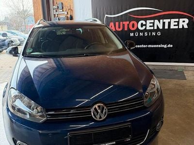 Gebraucht VW Golf VI 105 PS (77 kW) 2011 Blau Kleinwagen