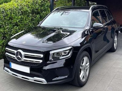 Mercedes GLB200