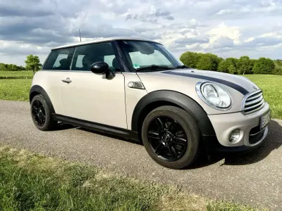 Usata Mini ONE 98 CV (72 kW) 2012 Grigio Utilitaria