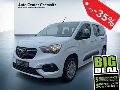 Second-hand Opel Combo Life Elegance 131 CP (96 kW) 2023 Alb Monovolum