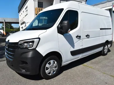 Gebraucht Renault Master Komfort 150 PS (110 kW) 2022 Weiß Van / Kleinbus