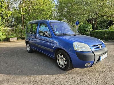 Gebraucht Peugeot Partner Filou 109 PS (80 kW) 2004 Blau Van / Kleinbus