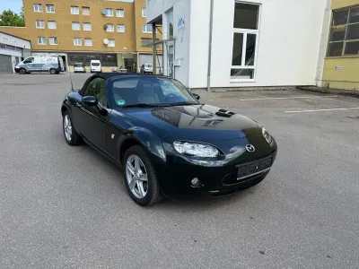 Używany Mazda MX5 126 KM (92 kW) 2007 Zielony Kabriolet